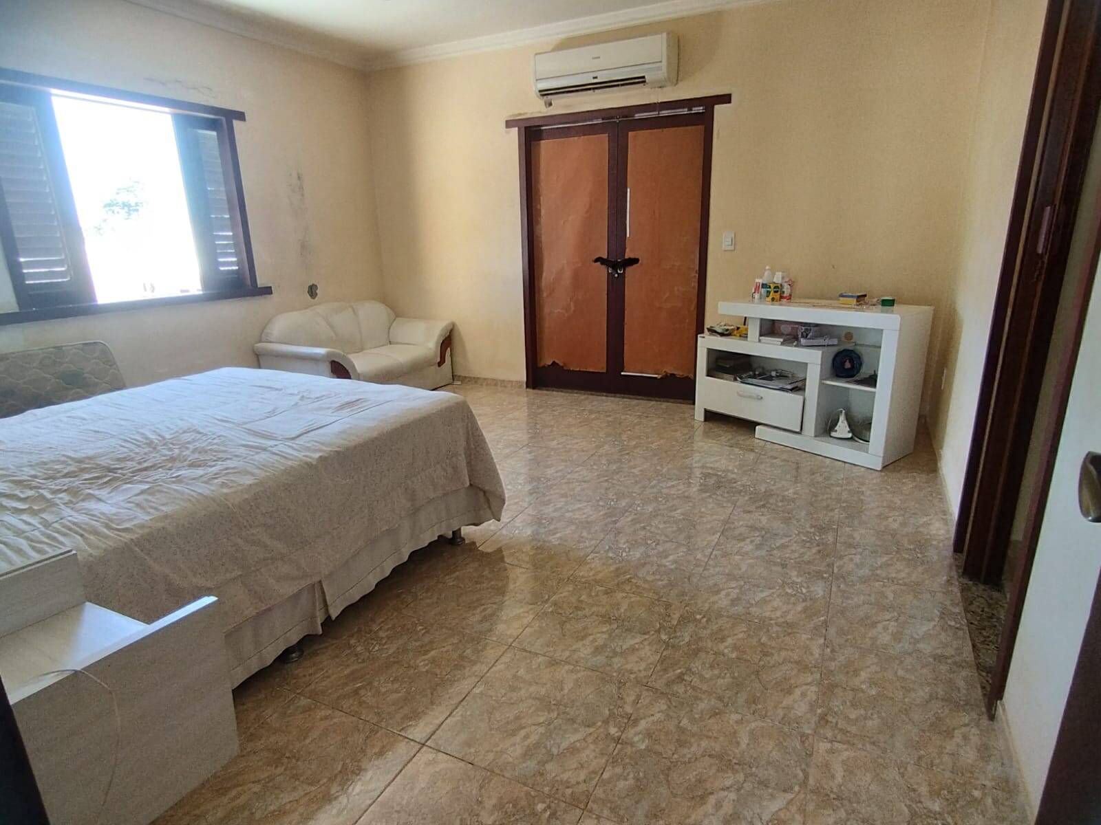 Casa à venda com 4 quartos, 420m² - Foto 26