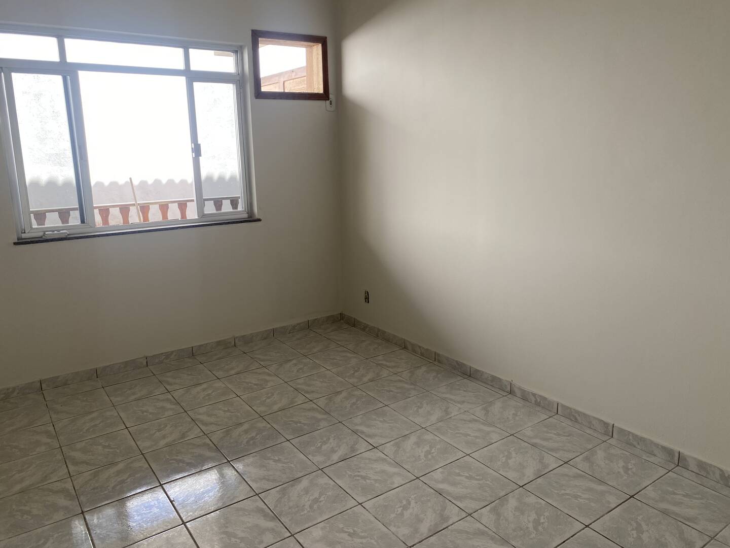 Apartamento para alugar com 2 quartos, 80m² - Foto 3