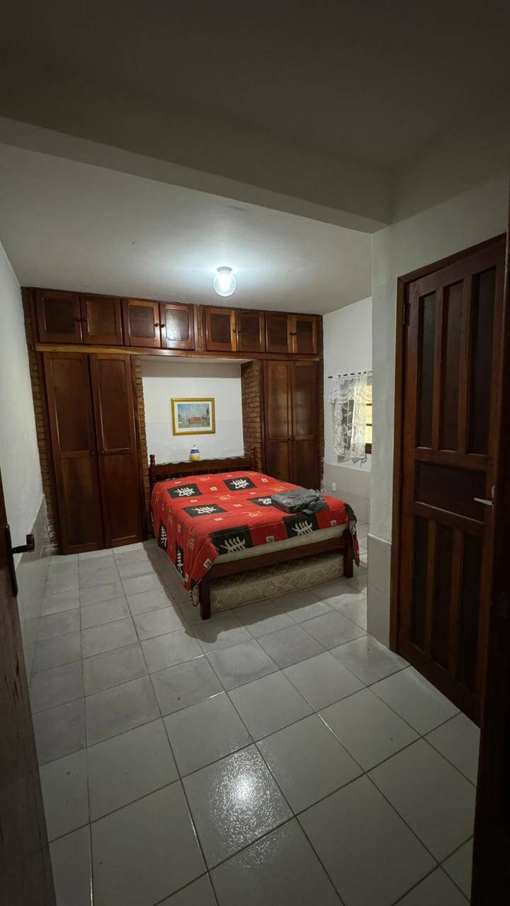 Casa para alugar com 5 quartos, 300m² - Foto 39