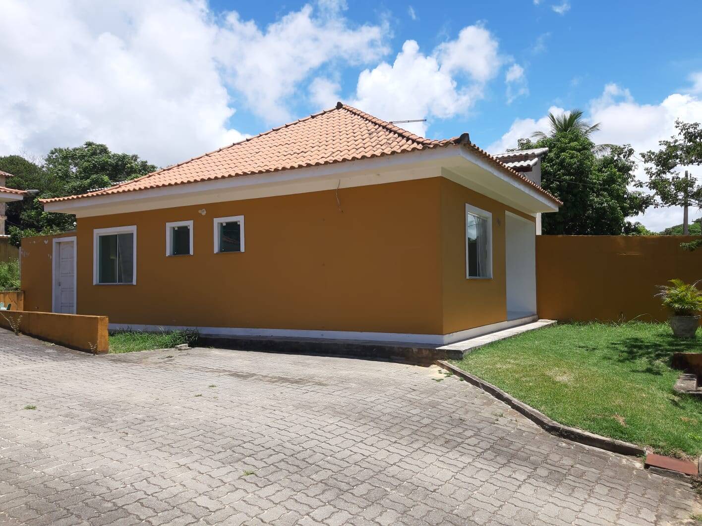 Casa à venda com 2 quartos, 80m² - Foto 9