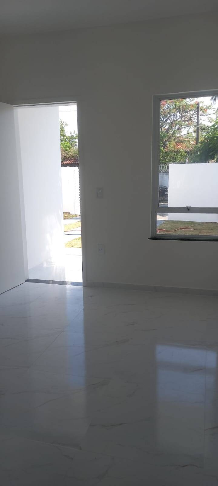 Casa à venda com 2 quartos, 67m² - Foto 10