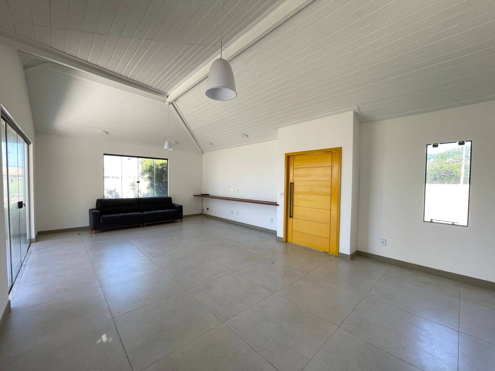 Casa de Condomínio à venda com 4 quartos, 200m² - Foto 3