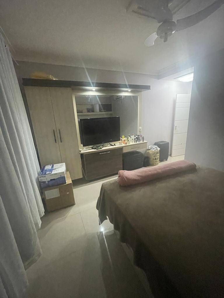 Casa à venda e aluguel com 3 quartos, 180m² - Foto 8