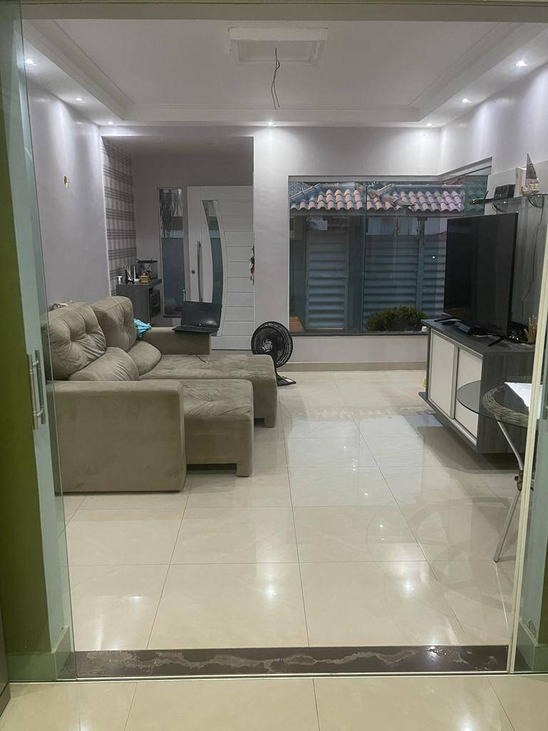 Casa à venda e aluguel com 3 quartos, 180m² - Foto 13