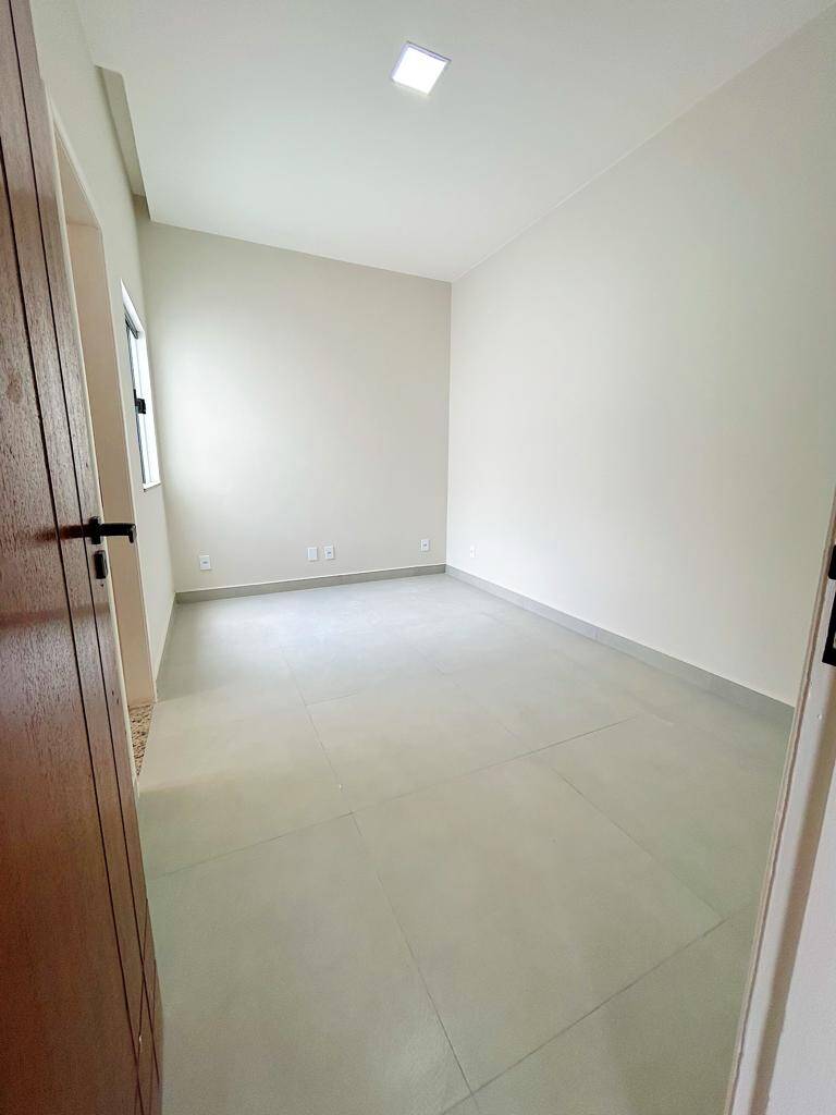 Casa à venda com 2 quartos, 120m² - Foto 6