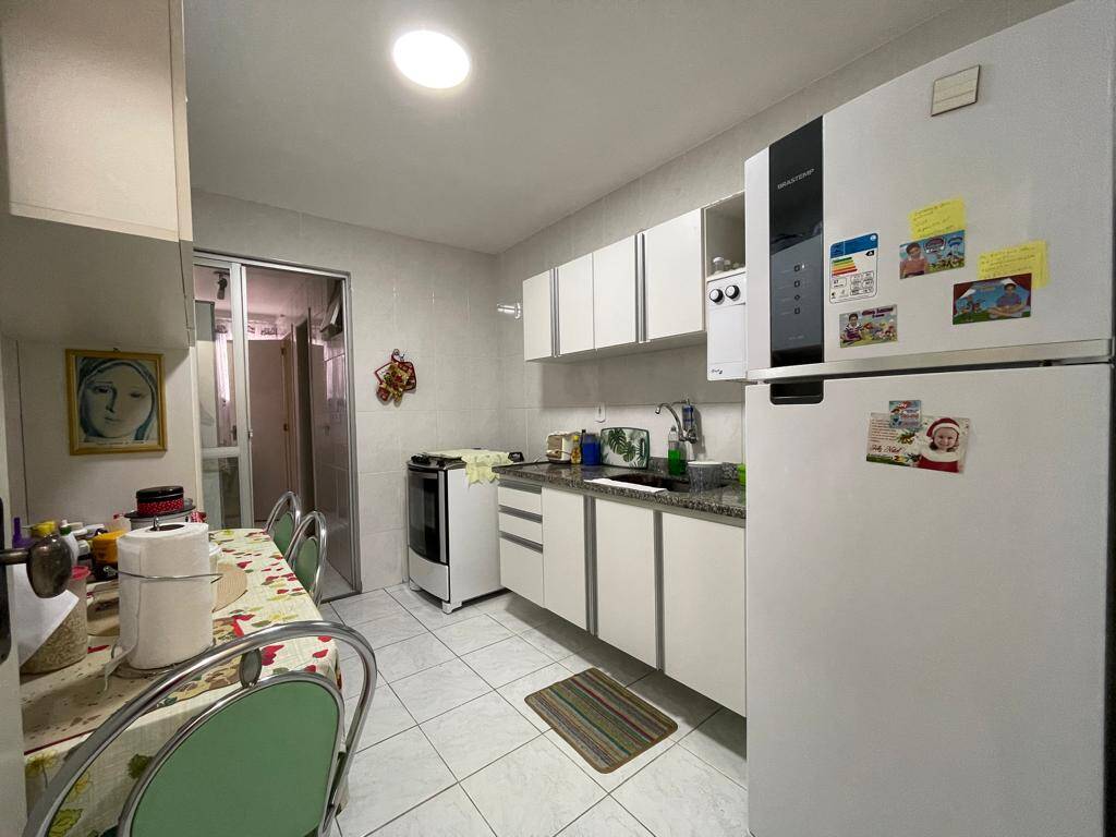 Apartamento à venda com 2 quartos, 97m² - Foto 12