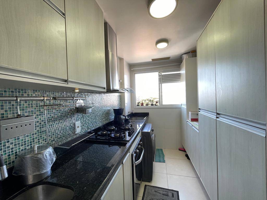 Apartamento à venda com 2 quartos, 85m² - Foto 17