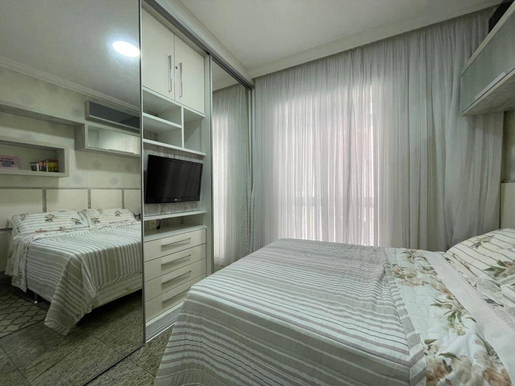 Apartamento à venda com 2 quartos, 85m² - Foto 14