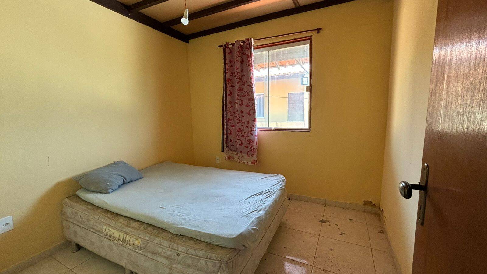 Casa à venda com 5 quartos, 204m² - Foto 5