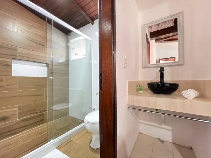 Casa de Condomínio à venda com 5 quartos, 250m² - Foto 11