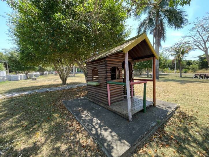 Casa de Condomínio à venda com 5 quartos, 200m² - Foto 34