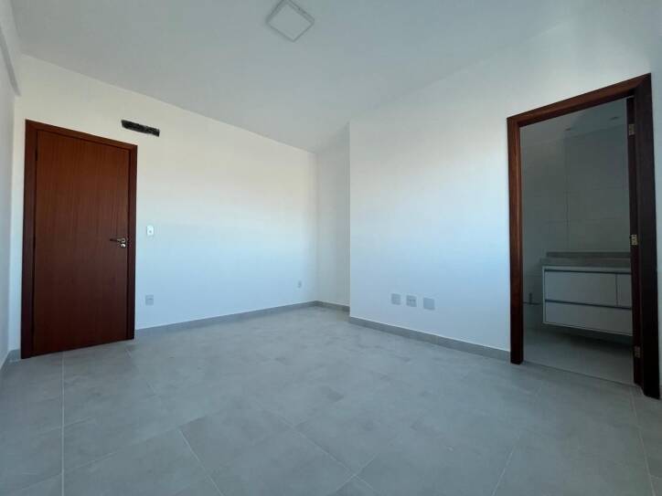 Apartamento à venda com 2 quartos, 75m² - Foto 11