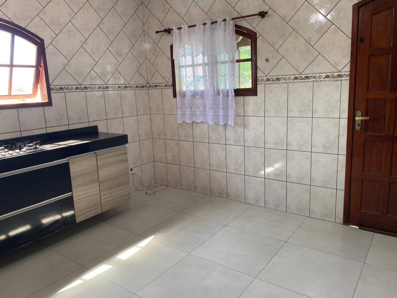 Casa à venda e aluguel com 4 quartos, 132m² - Foto 21