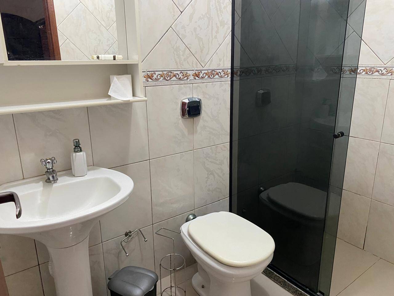 Casa à venda e aluguel com 4 quartos, 132m² - Foto 30