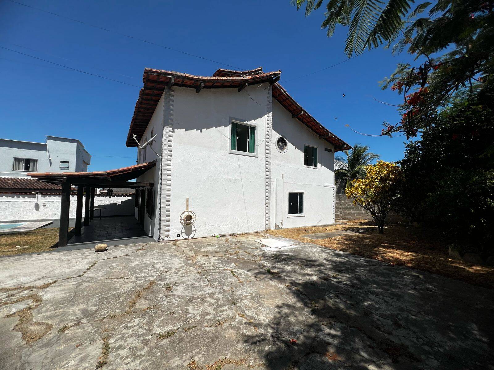 Casa para alugar com 4 quartos, 332m² - Foto 33