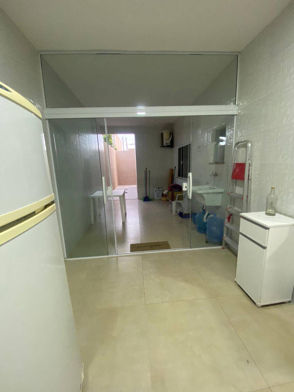 Casa para alugar com 3 quartos, 180m² - Foto 6